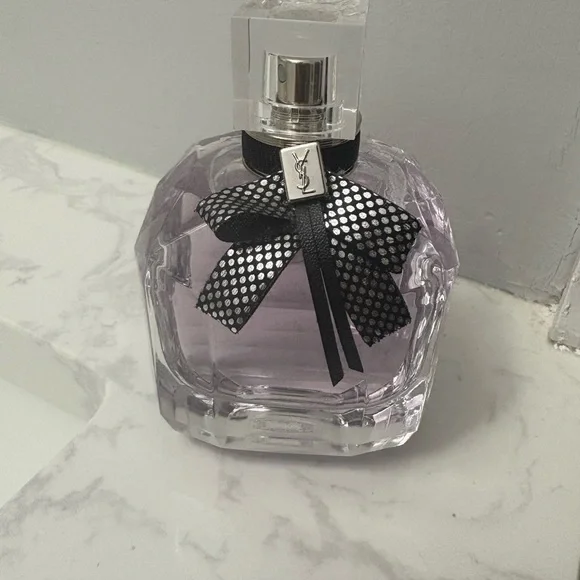 Yves Saint Laurent - Mon Paris EAU de Parfum Patchouli & Florals (like new) - Picture 2 of 3